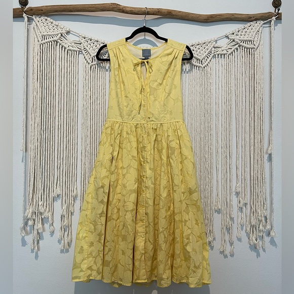 Rabbit Rabbit Rabbit Dresses & Skirts - Rabbit Rabbit Rabbit Yellow Floral Summer Tea Dress W/ Pockets Sz S